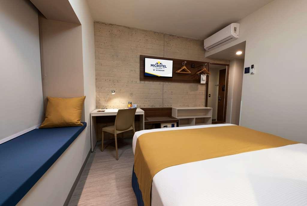 Microtel Inn & Suites By Wyndham Irapuato Kamer foto