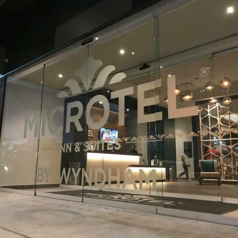 Microtel Inn & Suites By Wyndham Irapuato Buitenkant foto